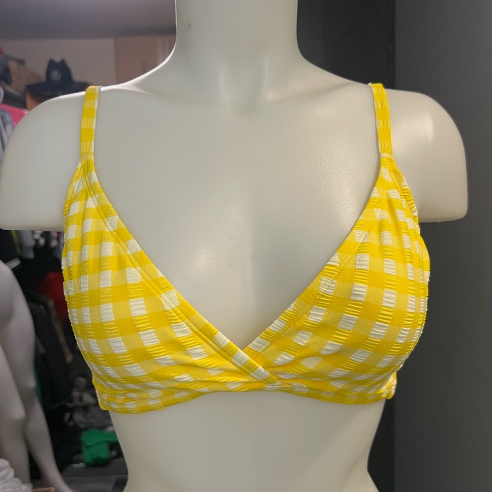 NWT Kona Sol Yellow & White Bikini Top